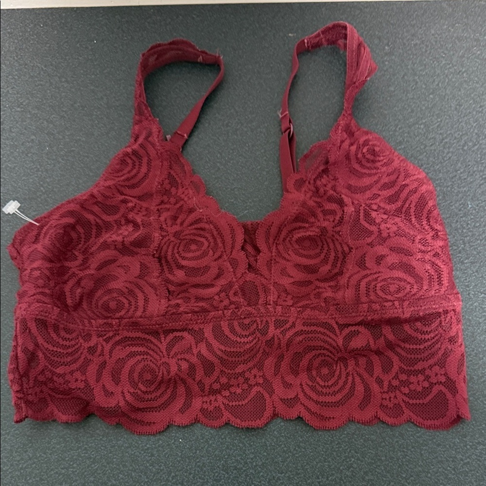 Flirtitude Lace Bralette in Burgundy
